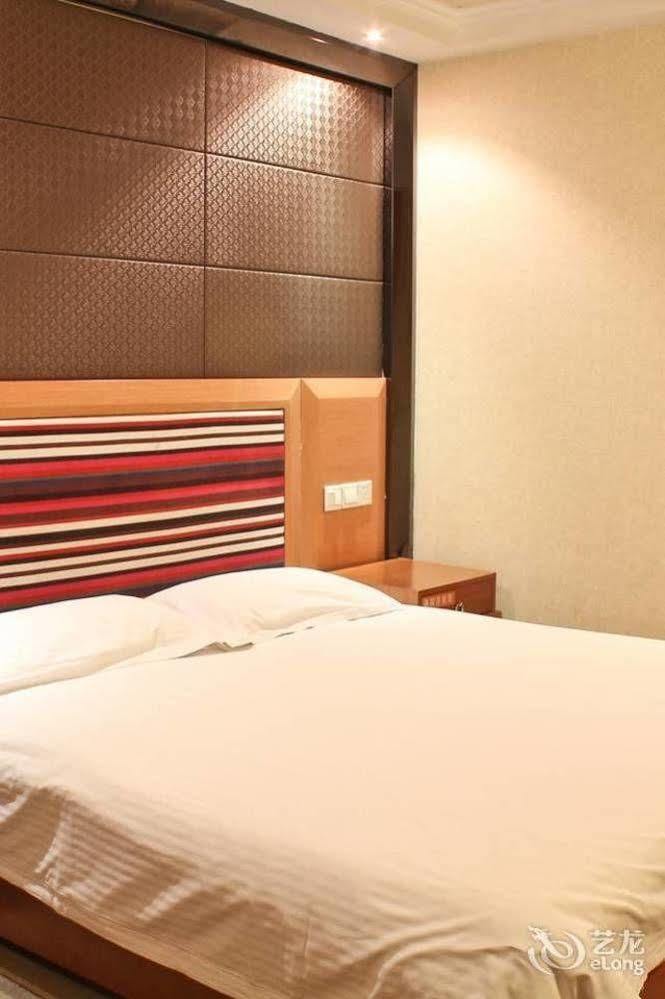 Motel 168 Hefei Changjiang Road Amber Resort Branch 외부 사진